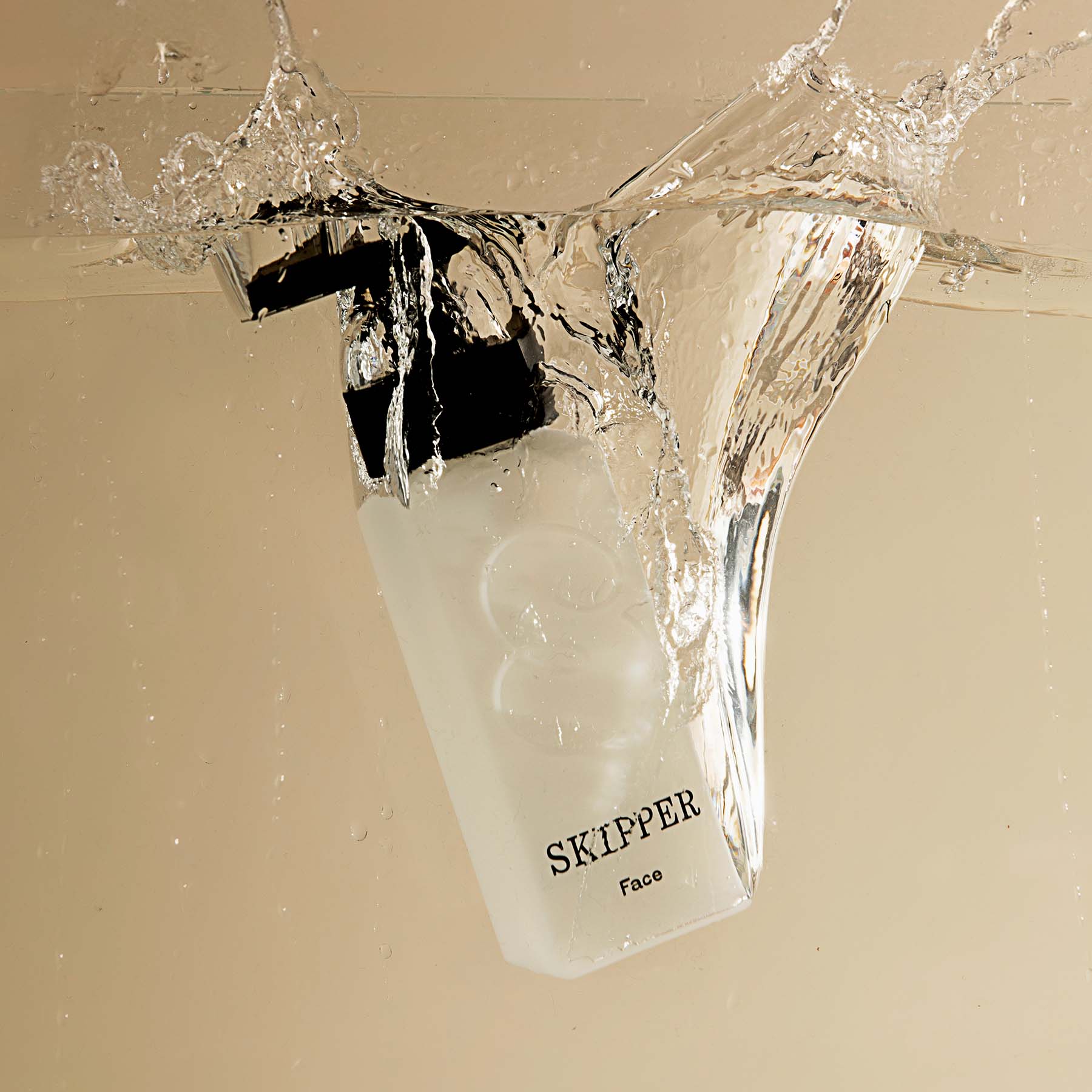 Face Wash Dispenser 150ml - Image 4