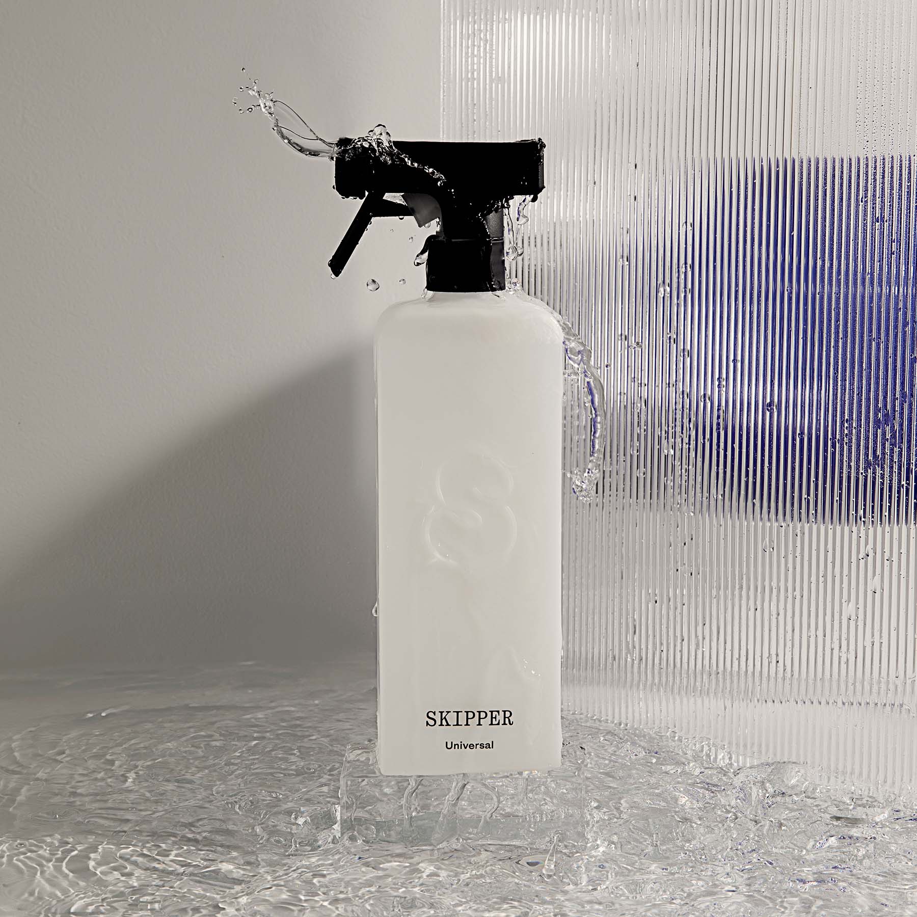 Universal Cleaner Spray Bottle 550ml - Image 3